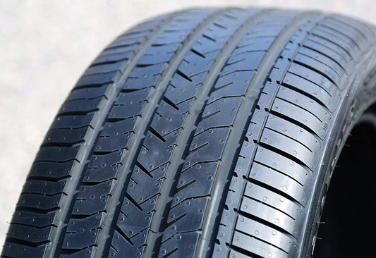 235/45R18 LION SPORT UHP3 98Y XL