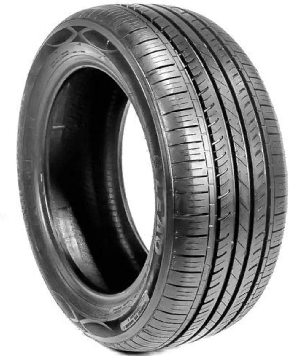 215/70R16 LION SPORT GP 100T